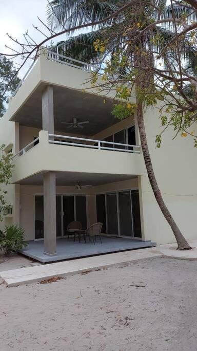 Marysol Great Views Beachfront Next To Nomads D3 Isla Mujeres Bagian luar foto